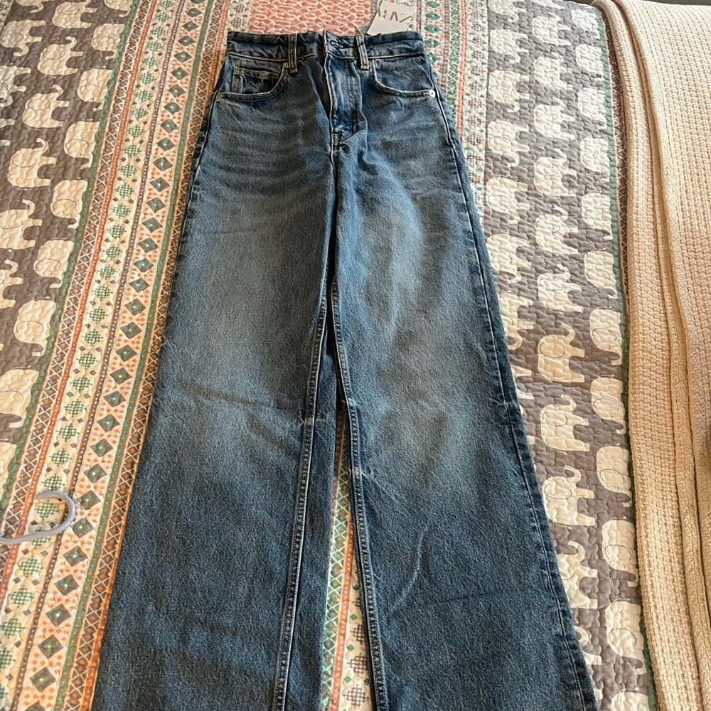 Zara size 0/32 NWT Women's Blue Jeans WIDE LEG